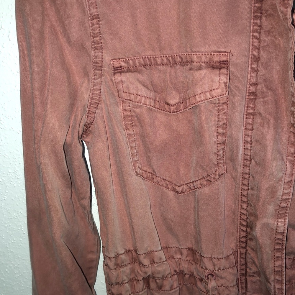 Jacket - Picture 2 of 5
